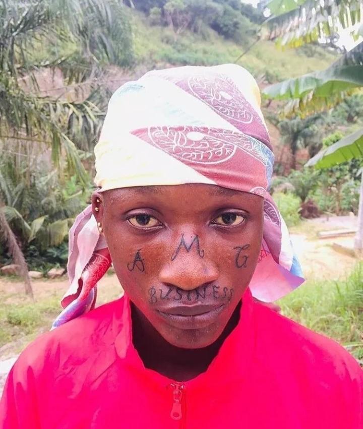 Criss Waddle tattoo on his face 