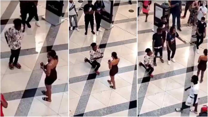 Lady embarrasses boyfriend after proposing to her in public