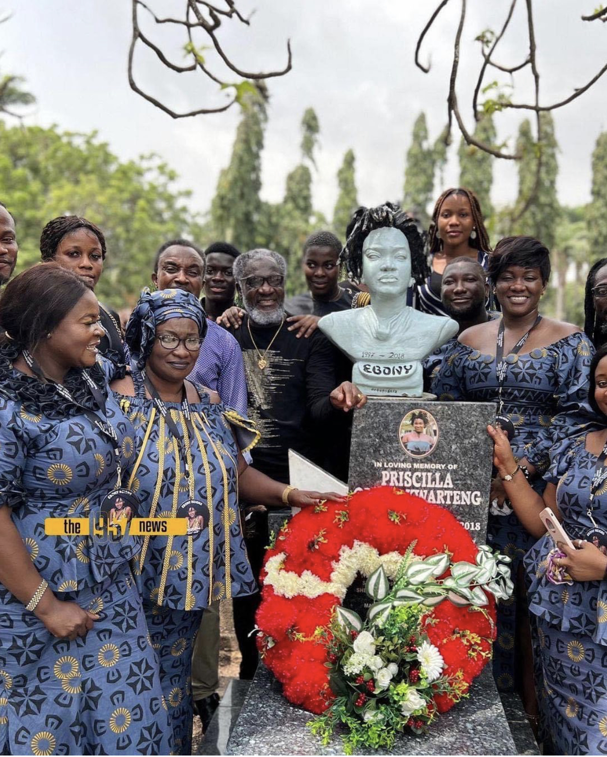 Family of late Ebony Reigns pays tribute at her grave as they mark her 4th Anniversary 