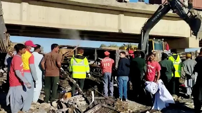 passengers 'burned alive' in horror bus crash
